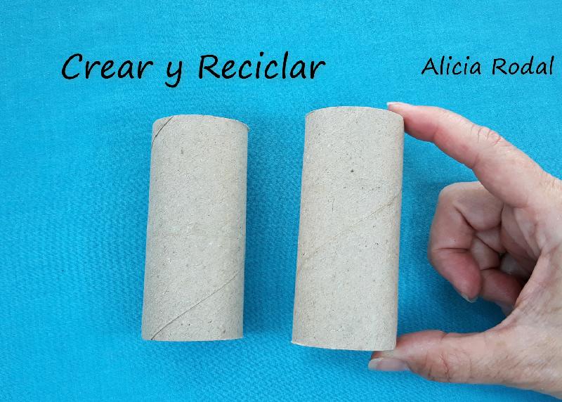 En este tutorial te enseño 7 técnicas distintas para hacer pompones, también conocidos como borla, fleco, colgante, airón, madroño o penacho, fácil y rápido, usando tus manos, utensilios de cocina o materiales reciclados como el cartón, etc. Diy