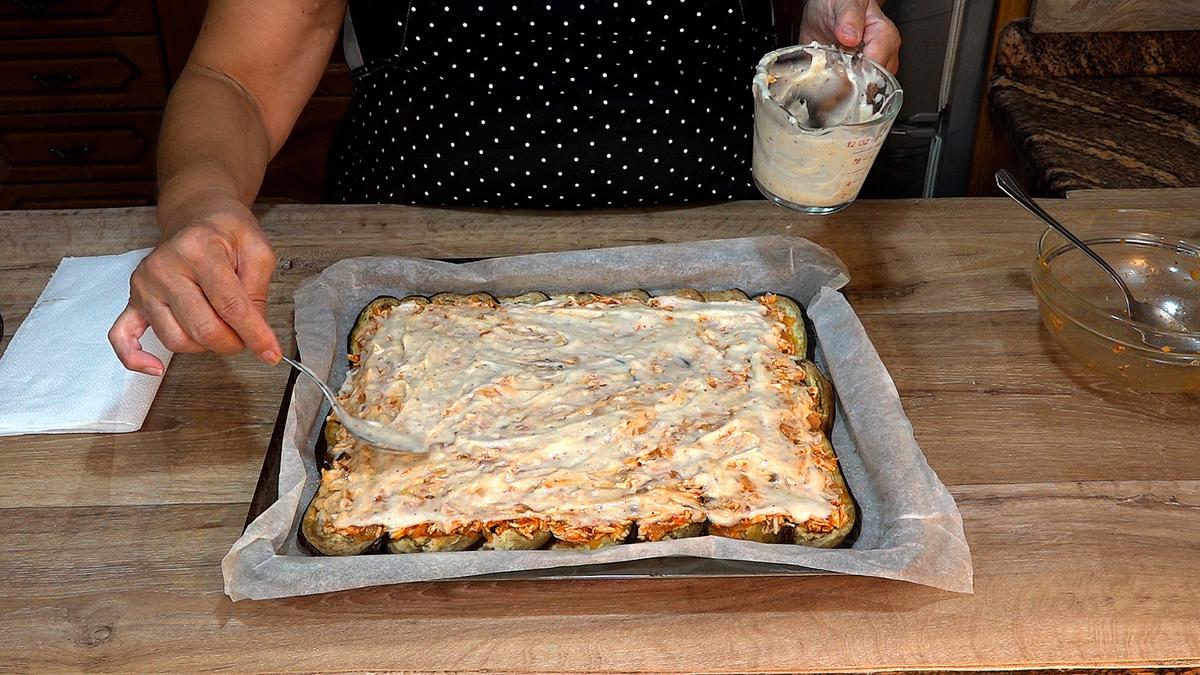 ROLLO DE BERENJENA CON POLLO Y BECHAMEL- Foto 13