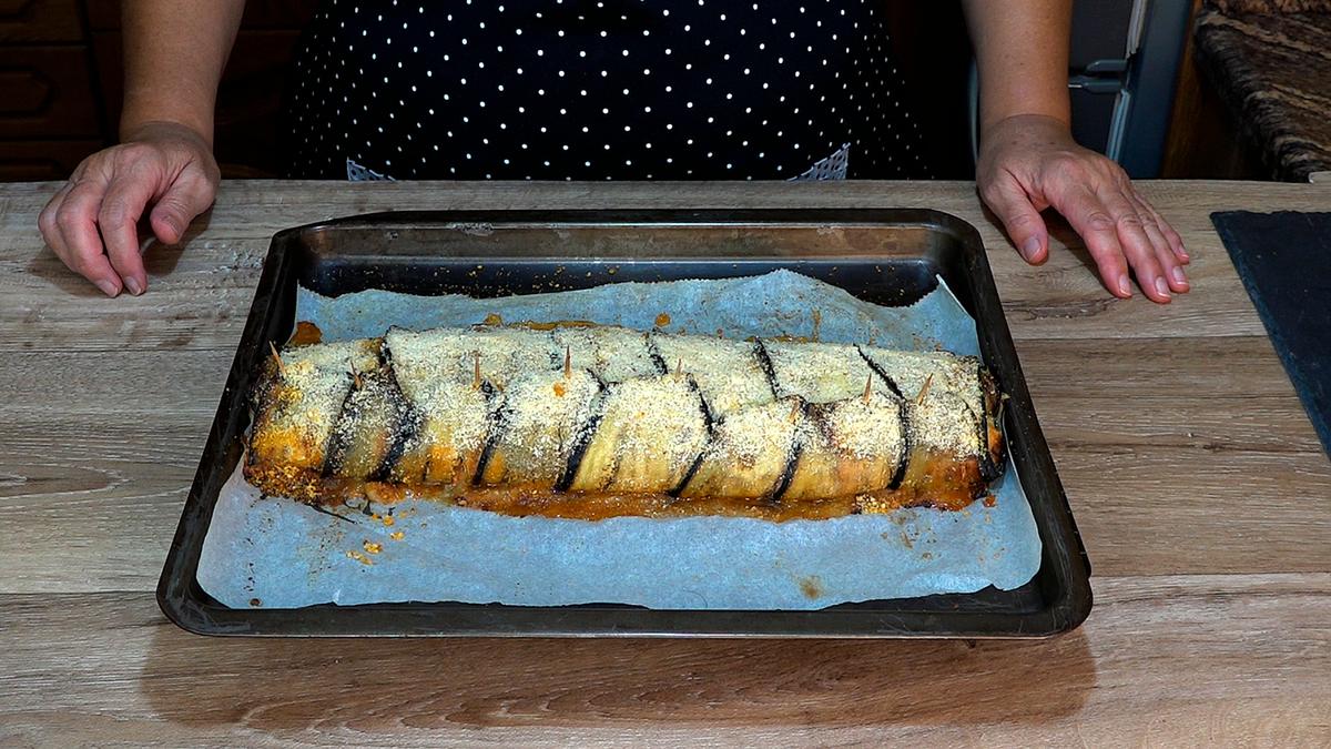 ROLLO DE BERENJENA CON POLLO Y BECHAMEL- Foto 18