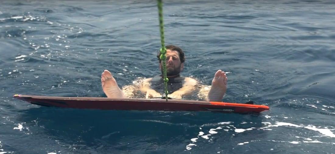 como salir con la table al hacer wake sobre el agua