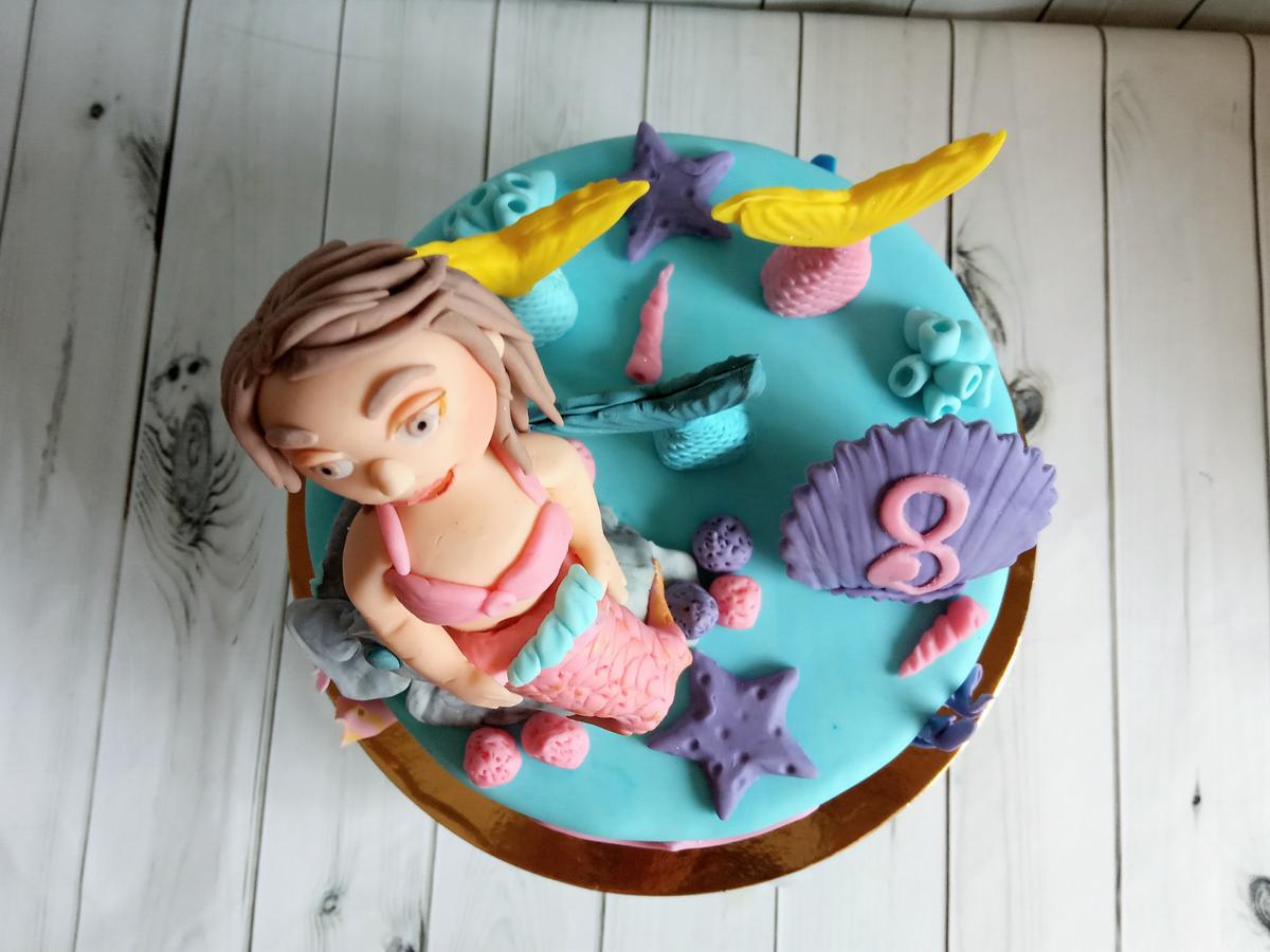 Vista cenital tarta sirenas