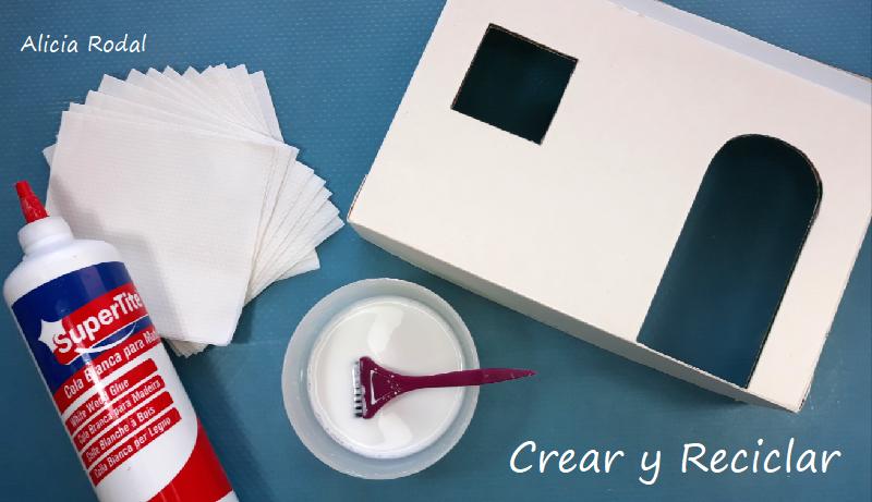 En este tutorial te enseño cómo hacer una linda casita de cartón, con árbol de Navidad y luces, como decoración navideña, para decorar cualquier rincón de tu hogar. Diy