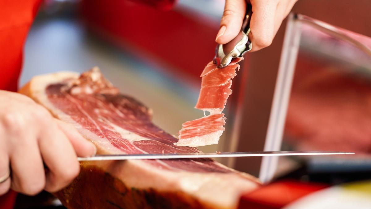 Jamón ibérico Los Pedroches con alcachofas confitadas