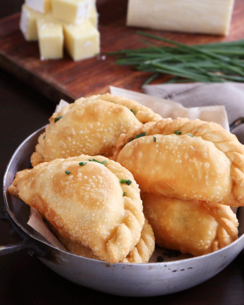 empanadas de queso fritas caseras argentina