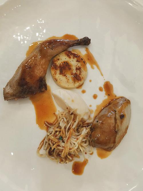 Codorniz rustida y apio nabo