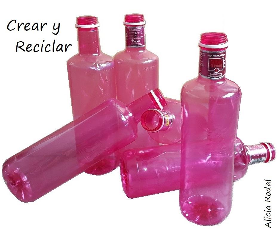 Decoración navideña con botella de plástico Parte 5. En este tutorial te enseño una idea de manualidades fáciles para hacer hermosos adornos, guirnaldas o figuras decorativas, para decorar tu árbol de Navidad. Diy. Ideas de decoraciones navideñas para tu casa, con botellas plásticas, fáciles de hacer y sin gastar mucho dinero.