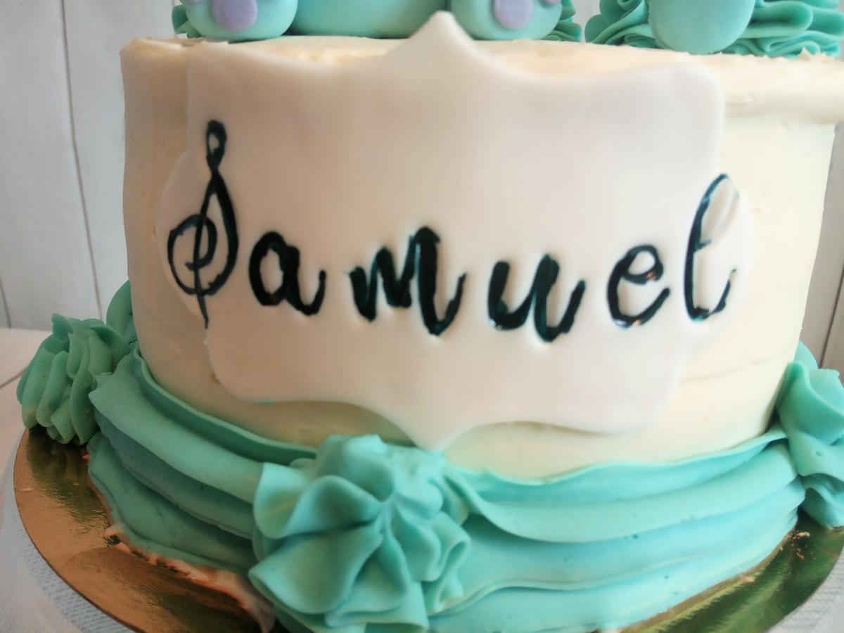 Placa de fondant con nombre