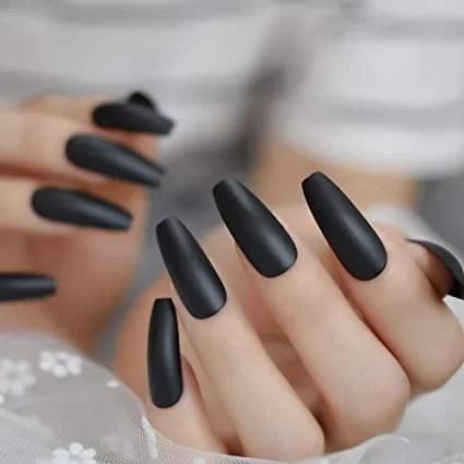uñas negras