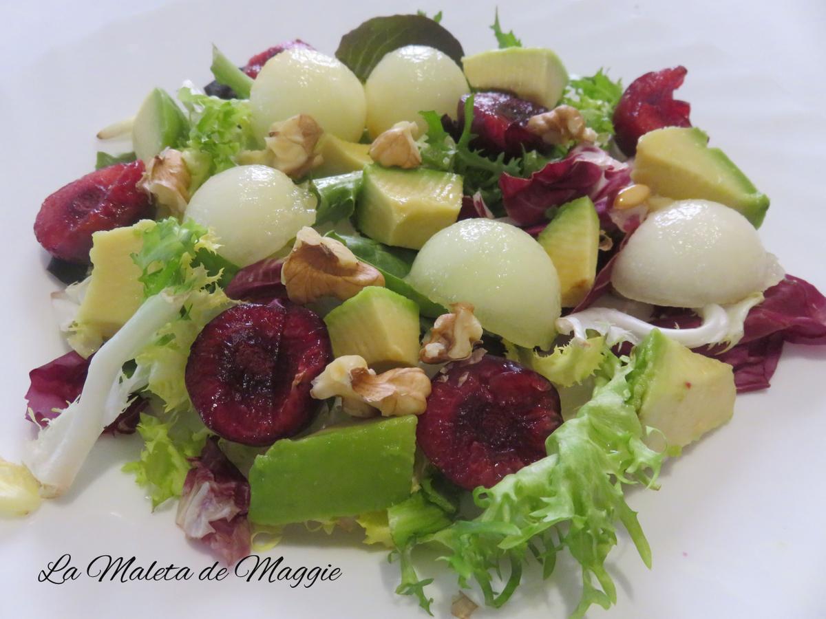 ensalada con melón y cereza