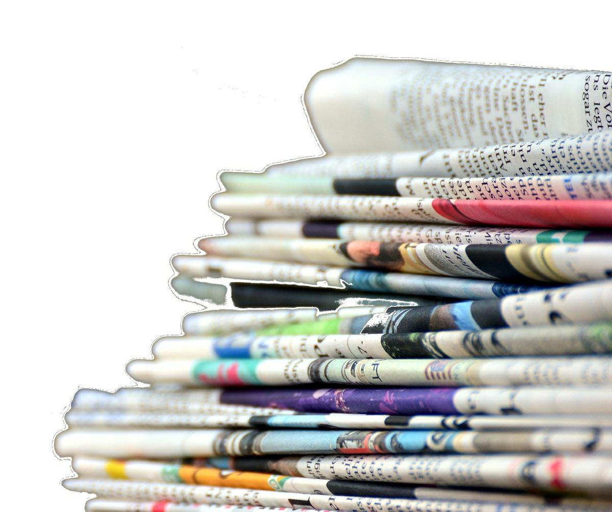 En este tutorial te enseño cómo hacer un mini árbol de Navidad con materiales reciclados. Diy