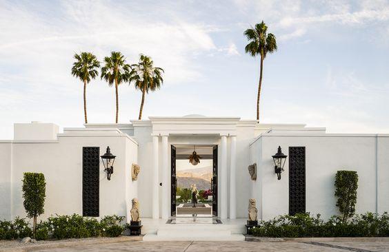 Fachadas de casas blancas y modernas