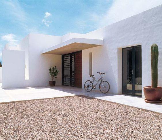 Ideas de casas blancas y modernas con jardín