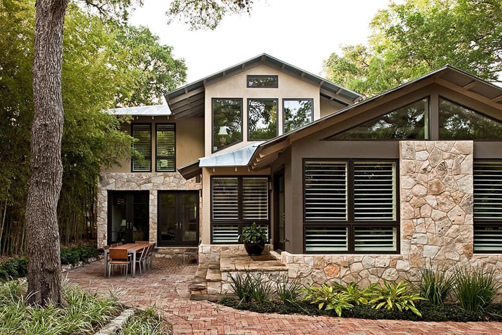 Casas rústicas de dos plantas elegantes