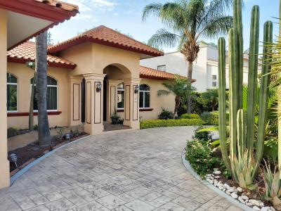 Pisos de casas hacienda