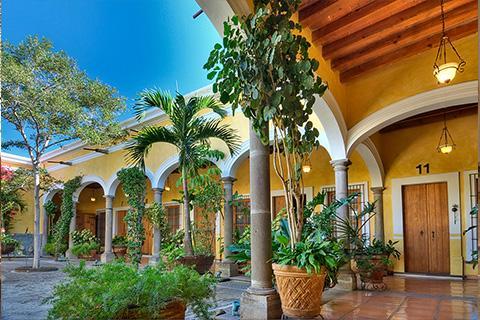 Casas tipo hacienda de un piso