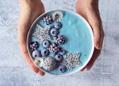 yogur de blue matcha