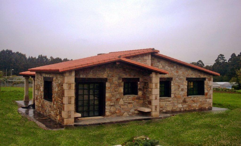 Casas rusticas pequeñas de piedra