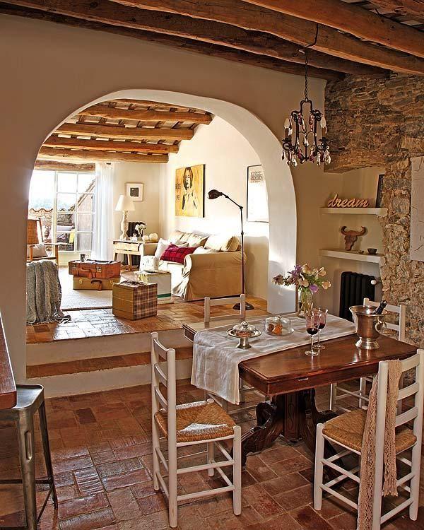 Interiores de casas rústicas pequeñas