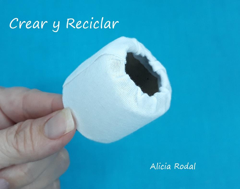 Decoraciones navideñas fáciles con bombillas o bombillos de luz fundidos o quemados, para hacer 3 ideas de adornos, figuras o guirnaldas decorativas para el árbol de Navidad o cualquier otra decoración navideña. Diy