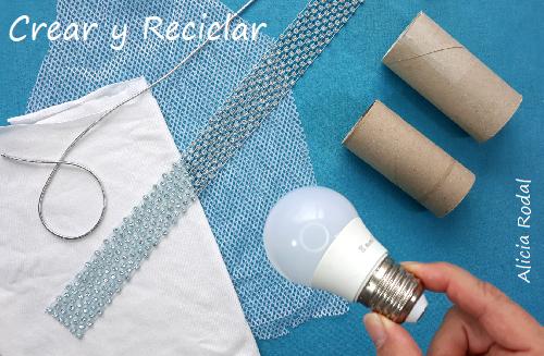 Decoraciones navideñas fáciles con bombillas o bombillos de luz fundidos o quemados, para hacer 3 ideas de adornos, figuras o guirnaldas decorativas para el árbol de Navidad o cualquier otra decoración navideña. Diy