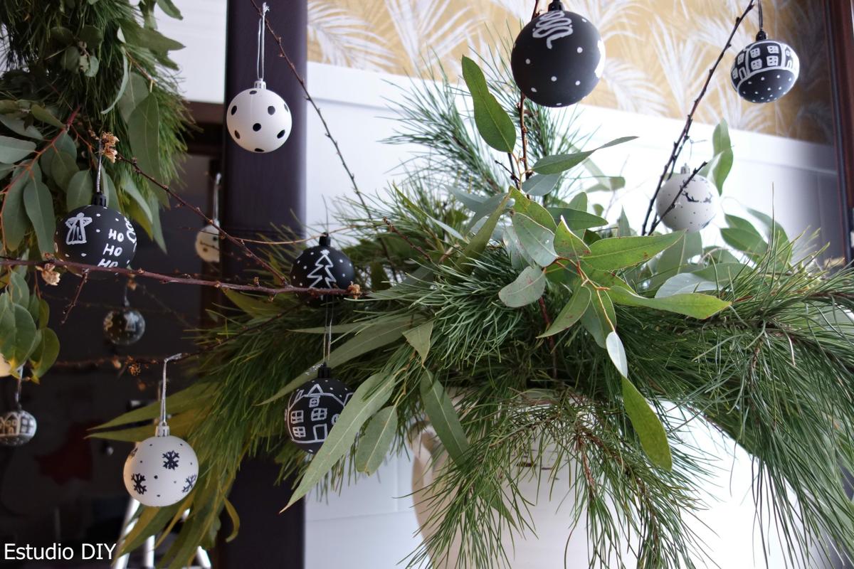 manualidad navidad como recilar bolas