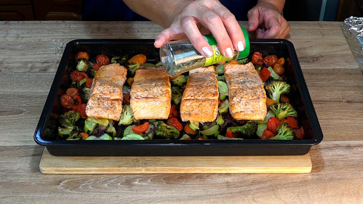 SALMÓN CON VERDURAS AL HORNO ESPECIAL NAVIDAD - Loli Domínguez - Foto 9