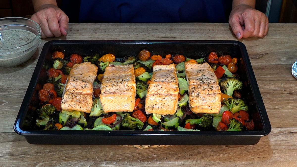 SALMÓN CON VERDURAS AL HORNO ESPECIAL NAVIDAD - Loli Domínguez - Foto 15