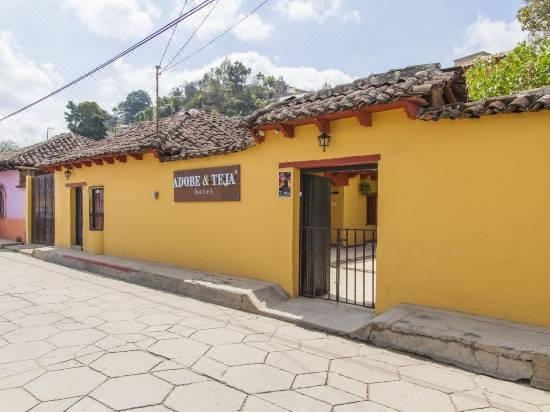 Casas antiguas con adobe y teja