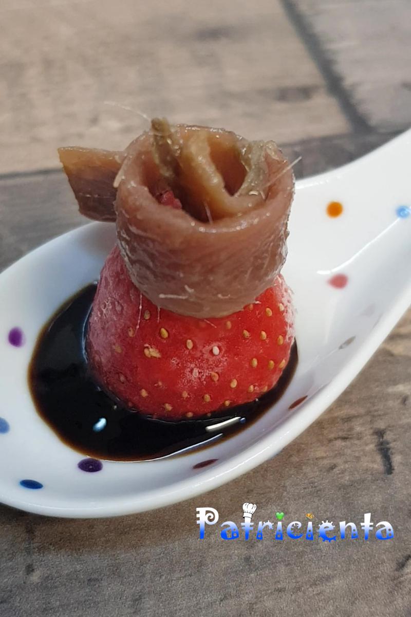 Aperitivo original y fácil de fresas con anchoas. Patricienta Cook