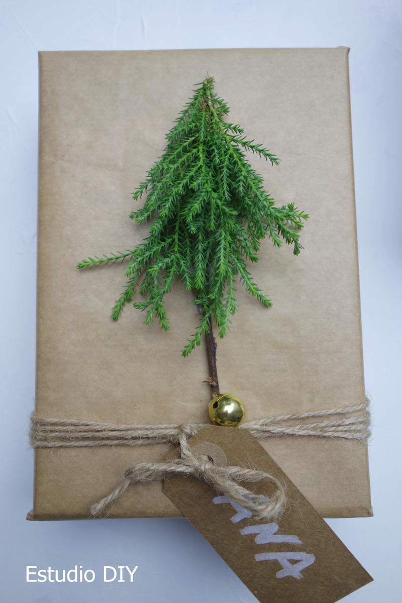 como envolver regalos de Navidad