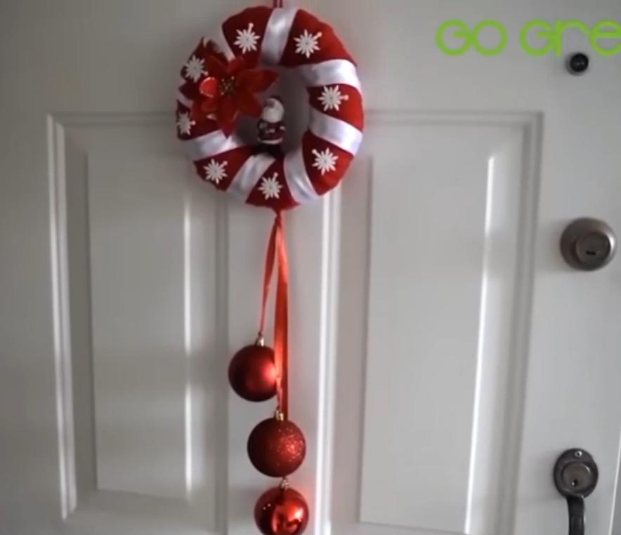 Estas son las top mejores ideas para hacer una Corona de adviento para decorar tu casa estas Navidades. En esta publicación te muestro un recopilatorio con más de 30 ideas, para hacer Coronas de Navidad con materiales reciclados y otros detalles decorativos, con distintas técnicas, para todos los gustos.