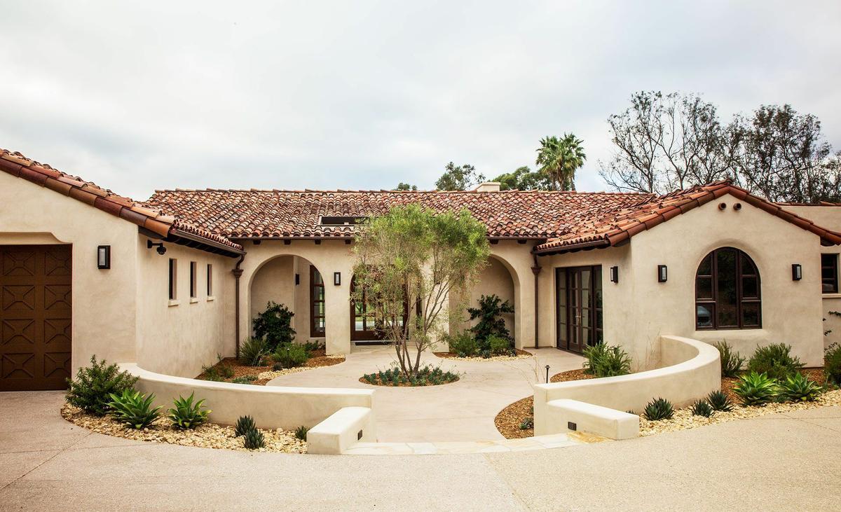 Casas estilo hacienda española