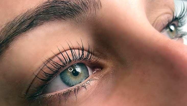 Lifting de Pestañas - En Navidad Regala Belleza y Bienestar con EDER Zentroa