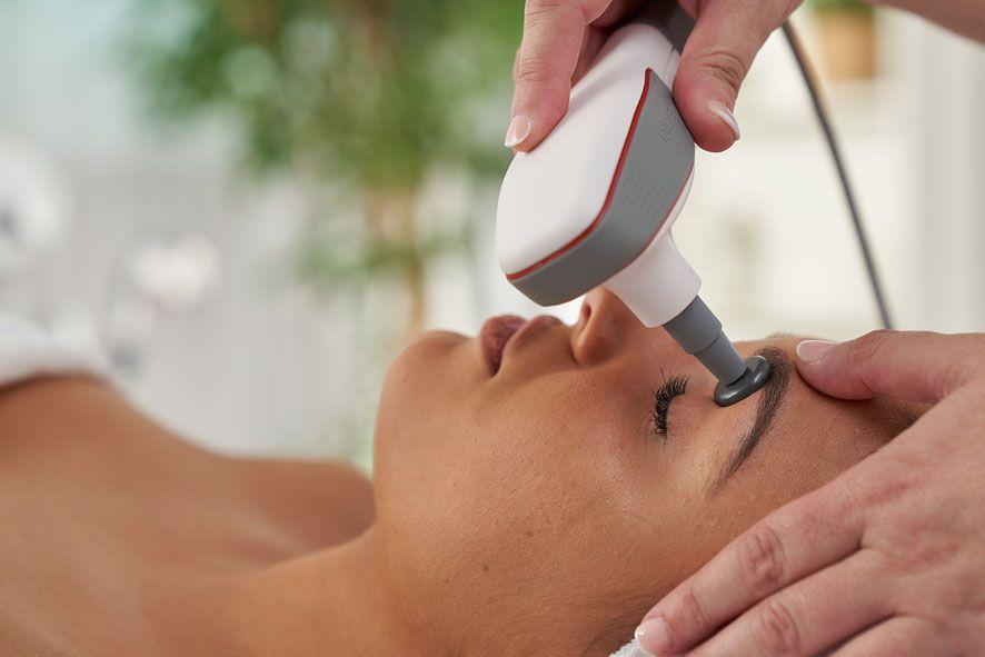 Indiba Contorno de Ojos - En Navidad Regala Belleza y Bienestar con EDER Zentroa