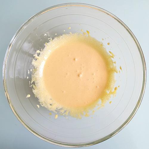 Tronco de Navidad de chocolate y nutella - yemas montadas