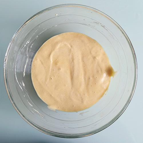 Tronco de Navidad de chocolate y nutella - yemas y claras mezcladas