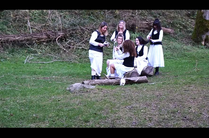 Dantza Dezagun!! – ¡Bailemos!