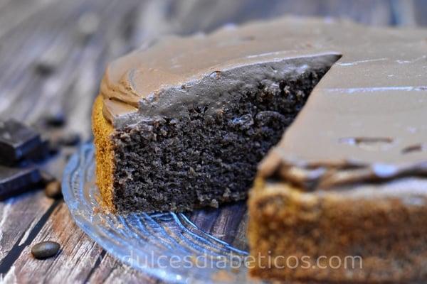 Bizcocho de cafe y chocolate sin harina