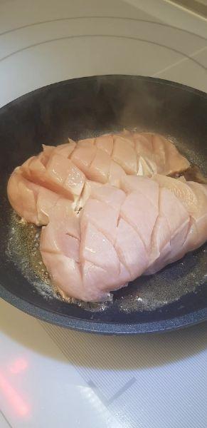 Pechugas de pollo en salsa