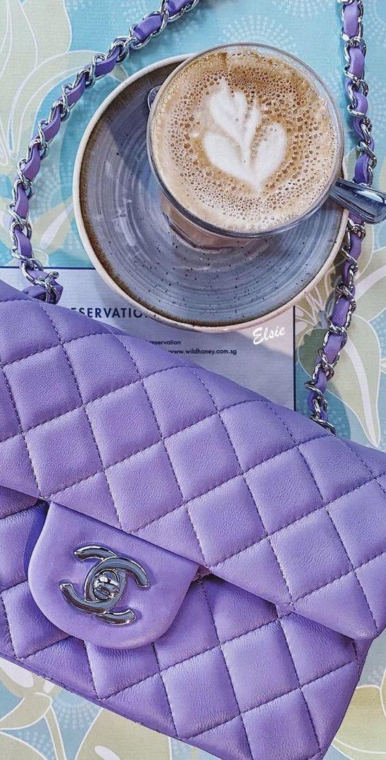 Looks usando el color Very Peri