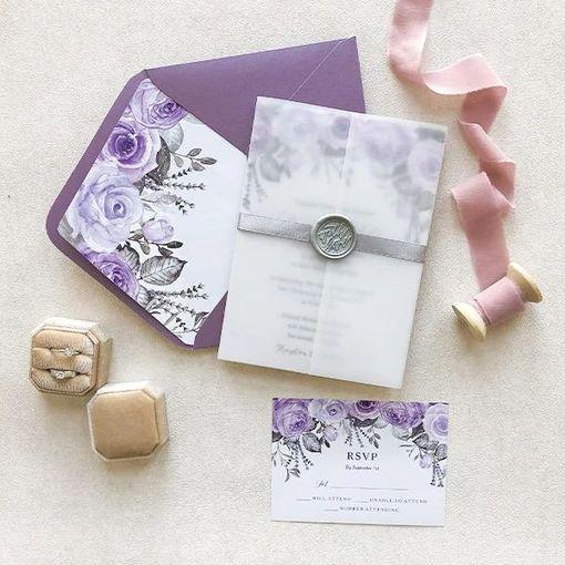 Very Peri en decoración de eventos sociales