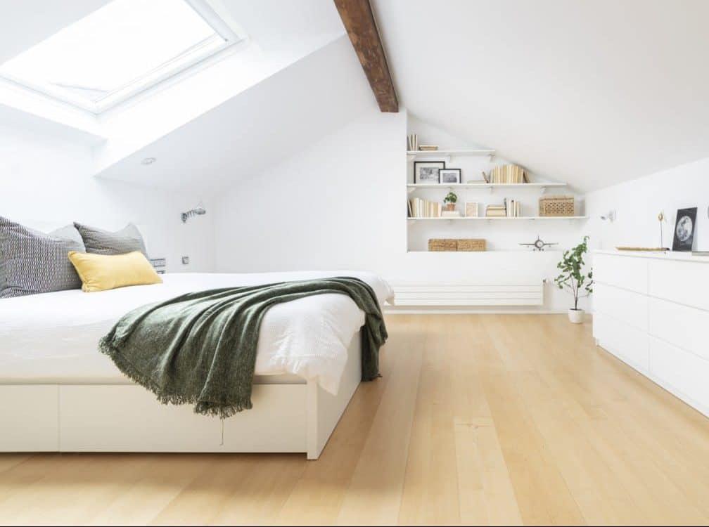 decorar estanterías minimalistas