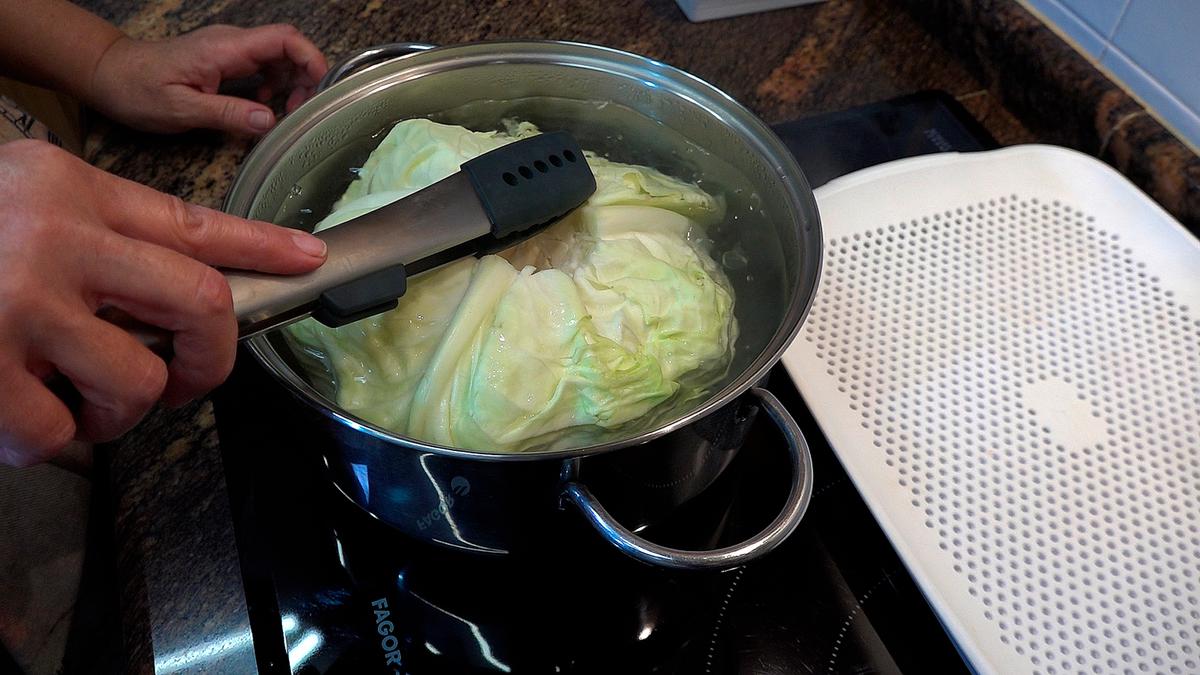 ROLLITOS DE COL O REPOLLO, UNA RECETA SALUDABLE - Loli Domínguez - Foto 4