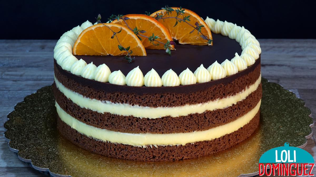 TARTA DE CHOCOLATE Y NARANJA, FÁCIL Y DELICIOSA. Los sabores de chocolate y naranja combinan muy bien, el dulzor del chocolate con el toque acido de la naranja hacen una combinación perfecta