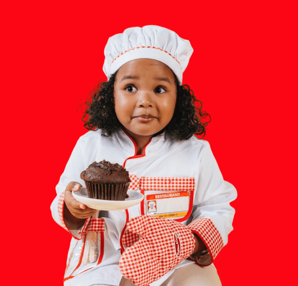 ¿Se acercan los carnavales y todavía no sabes qué disfraz puedes hacer? Mira estas 7 ideas de manualidades que te propongo, que son fáciles de hacer y lo mejor de todo, es que son de reciclaje creativo, hechos a mano y con muy poco dinero. También es una buena opción para Halloween. DIY