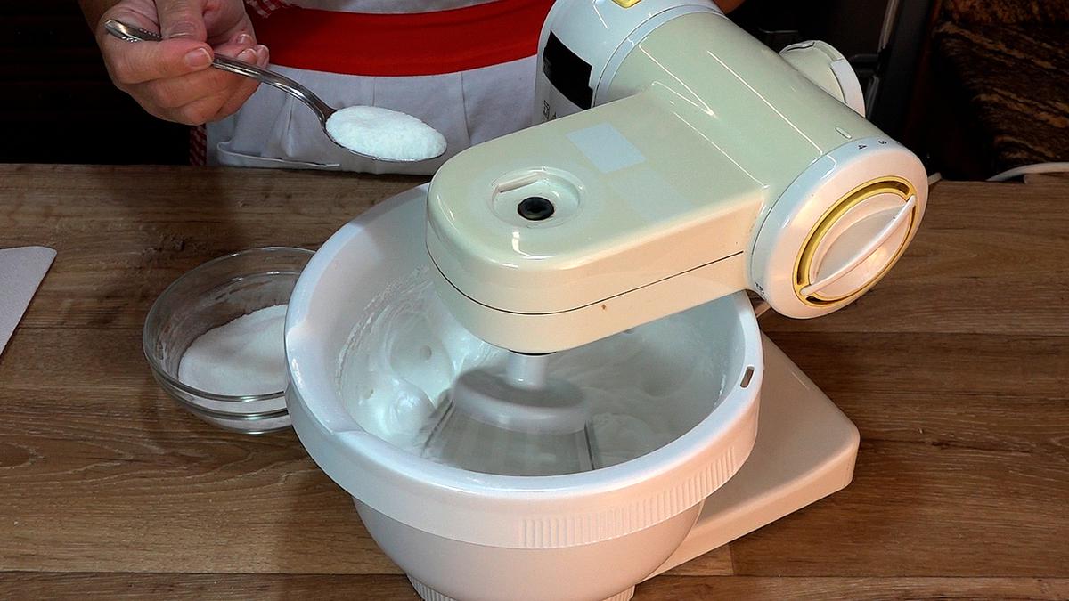 TARTA ESPECIAL SAN VALENTÍN 2022 DE MERENGUE Y LIMÓN - Loli Domínguez - Foto 5