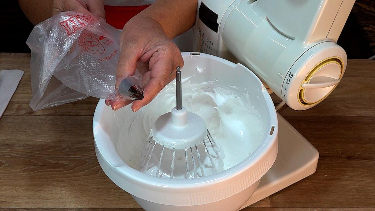 TARTA ESPECIAL SAN VALENTÍN 2022 DE MERENGUE Y LIMÓN - Loli Domínguez - Foto 8