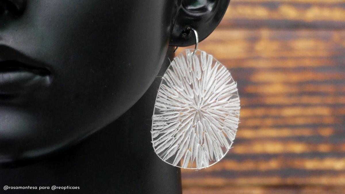 Pendientes reciclando cristales de gafas