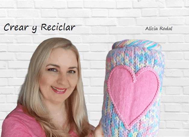 Más de 30 ideas de manualidades hechas con amor para regalar, para vender, el día de los enamorados o cualquier celebración especial, como el día de la madre, Navidad, cumpleaños, aniversarios, bodas. Regalos hechos con amor y a mano Diy.