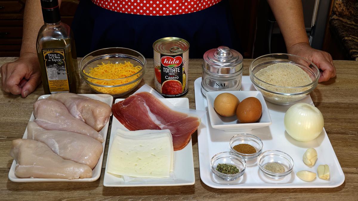 PECHUGAS DE POLLO A LA NAPOLITANA - Loli Domínguez - Foto 1